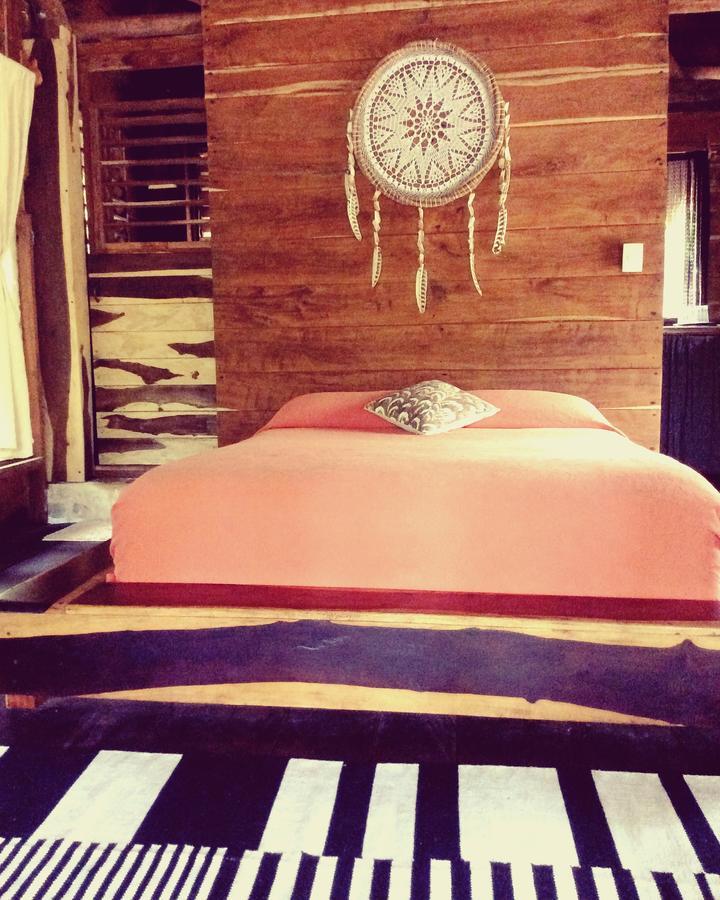 Escarabajo Rojo Bed & Breakfast Tulum Dış mekan fotoğraf