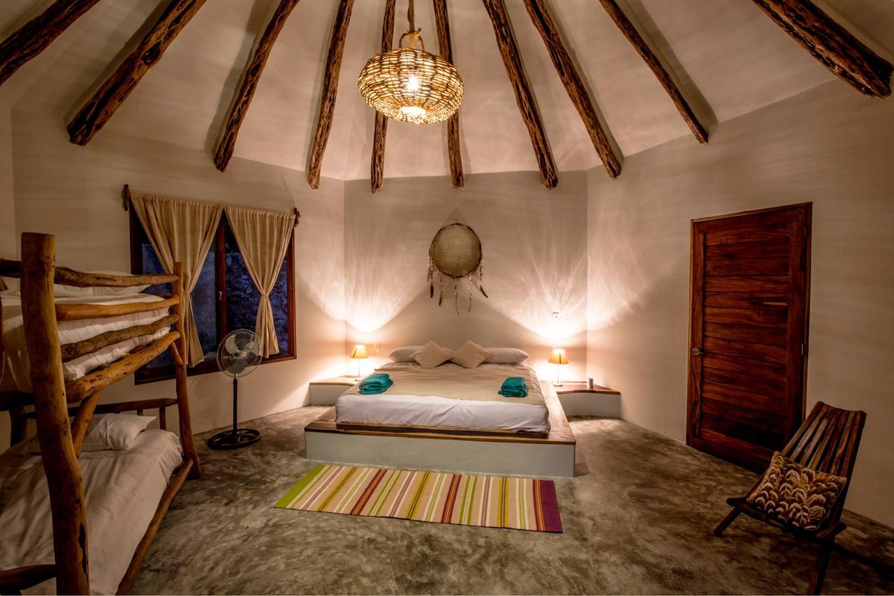Escarabajo Rojo Bed & Breakfast Tulum Dış mekan fotoğraf