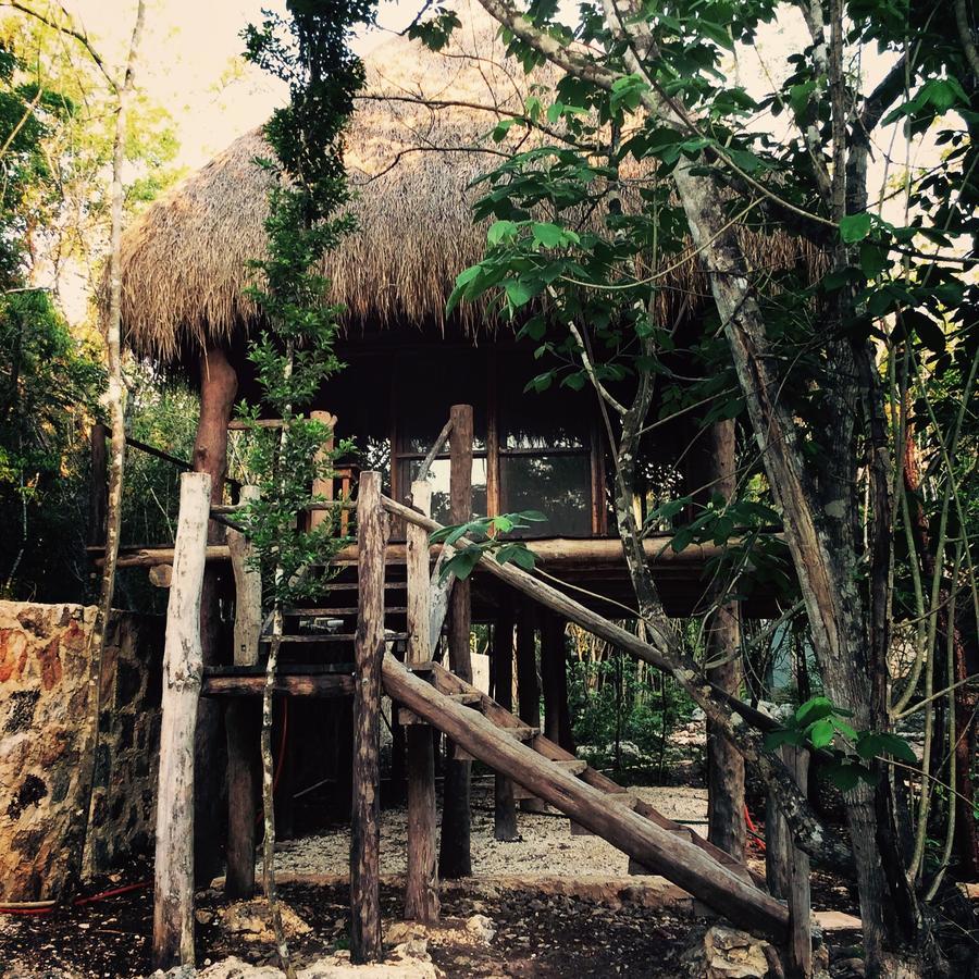 Escarabajo Rojo Bed & Breakfast Tulum Dış mekan fotoğraf