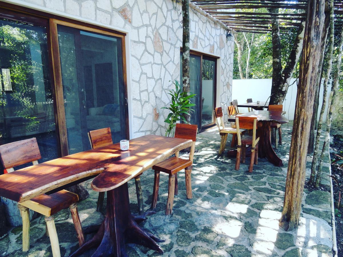 Escarabajo Rojo Bed & Breakfast Tulum Dış mekan fotoğraf